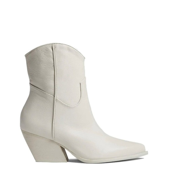 Steve Madden Wolfer Bone Leather Western Ankle Boots Pointed Toe Block Heel 5.5M